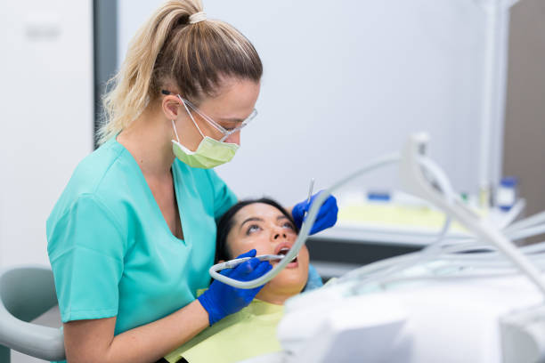 Best Emergency Dental Care for Broken or Chipped Teeth in Daniels Farm, CT